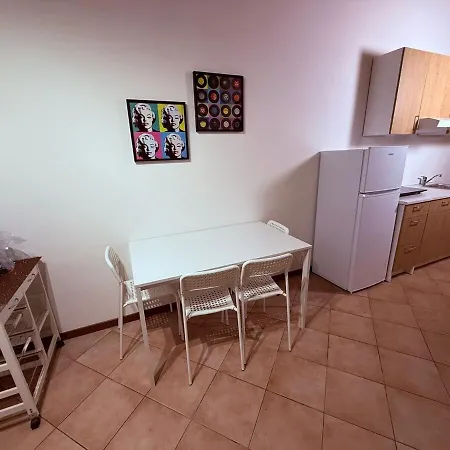 Abb Leonardo Flat Apartment Rho